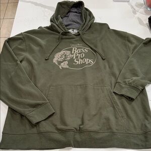 Bass Pro Shops Olive Green Men’s Hoodie XL - Never been worn!